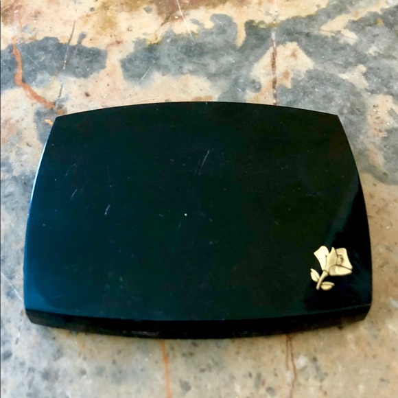 Lancôme Delicate Oil-Free Powder Blush - Picture 3 of 3